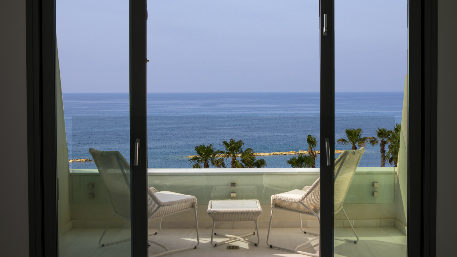 Superior Accessible Sea View